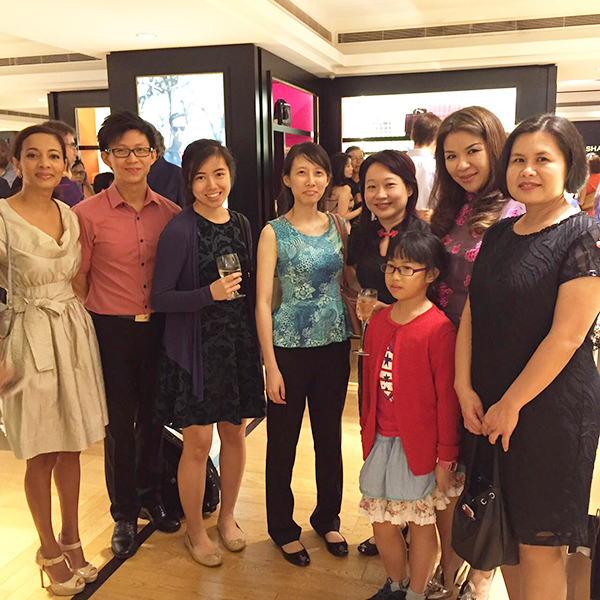 Pre-Christmas shopping event with Shanghai Tang